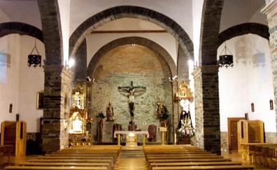 Patrimonio aprueba la propuesta de restauración de la escultura del Crucificado de la iglesia de Santa María en Cacabelos