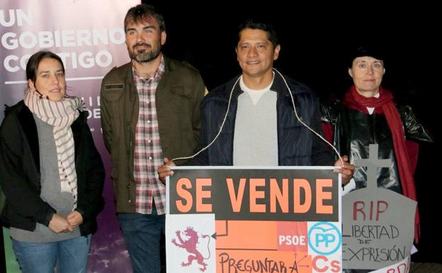 Unidas Podemos llama a la participación para evitar que «la resignación entre en los hogares»