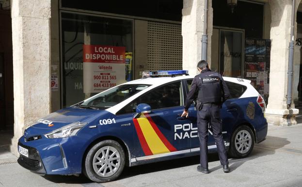 Detenida tras prohibirle la entrada en una discoteca de Palencia y atentar contra la Policía