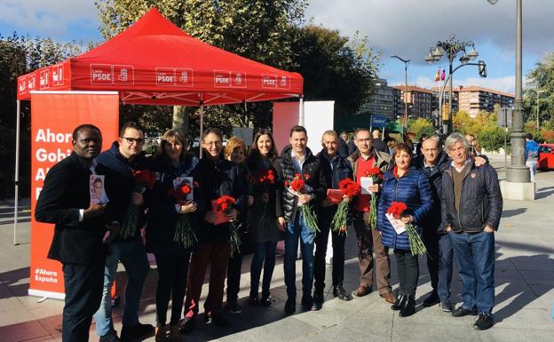 El PSOE se compromete a atajar la interinidad y a cubrir las vacantes en la función pública