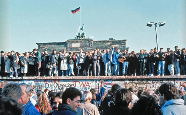 Una Alemania unida recuerda la caída del Muro