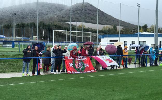 Un grupo de aficionados de la Cultural sufre un accidente de tráfico regresando del partido ante el Alavés B