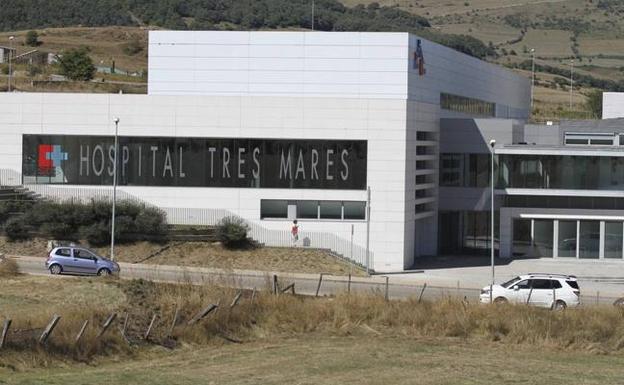 Cantabria y Castilla y León intentan desbloquear el convenio del Hospital Tres Mares