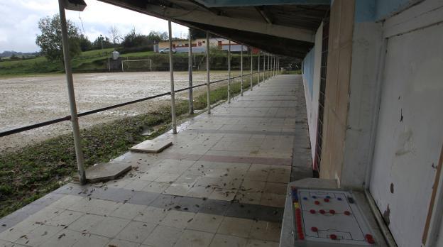 «Cabreo y disgusto» de las jugadoras del Grisú tras saber que habían sido fotografiadas