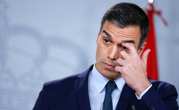 Sánchez aparca su promesa de castigar los referendos ilegales en plena negociación con ERC