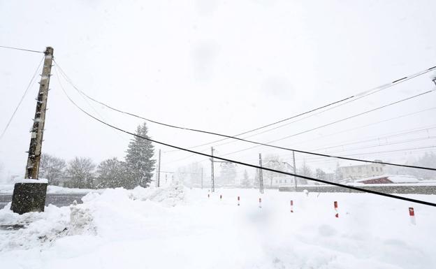 Los estragos del temporal: más de 28 horas sin luz y fuertes pérdidas económicas en la montaña