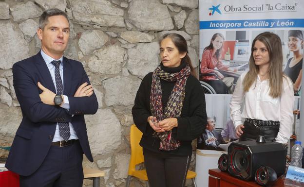 El programa Incorpora de La Caixa forma a más de 40 personas en León con una tasa de inserción superior al 50%