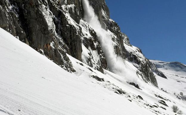 La Aemet alerta del riesgo elevado de aludes en Picos de Europa