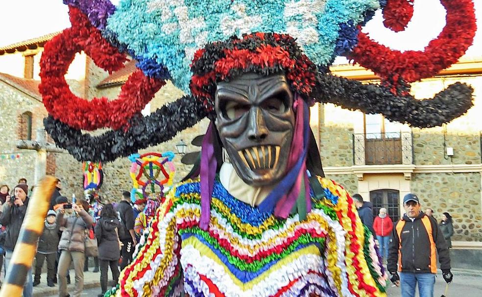 El carnaval se adelanta en Llamas