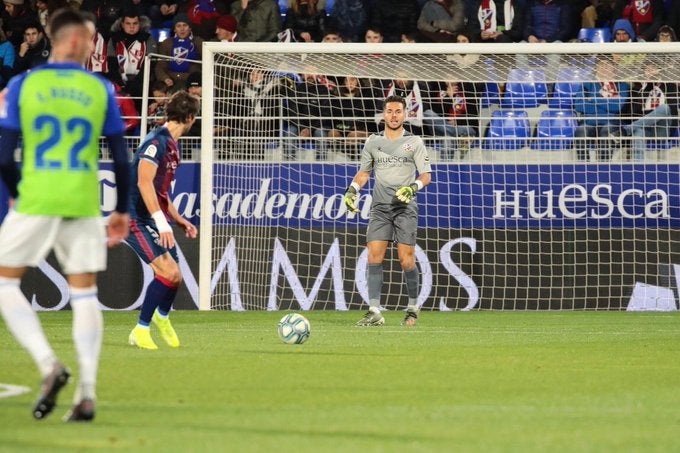 Partido entre el Huesca y la Ponferradina