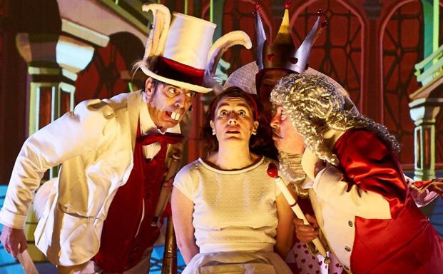 Teatro de objetos, 'clown', circo y 'videomapping', propuestas del ciclo de teatro familiar de Navidad del Bergidum