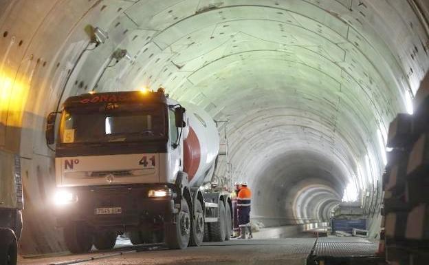 Las obras en los túneles de la Variante de Pajares acabarán en la segunda mitad de 2021