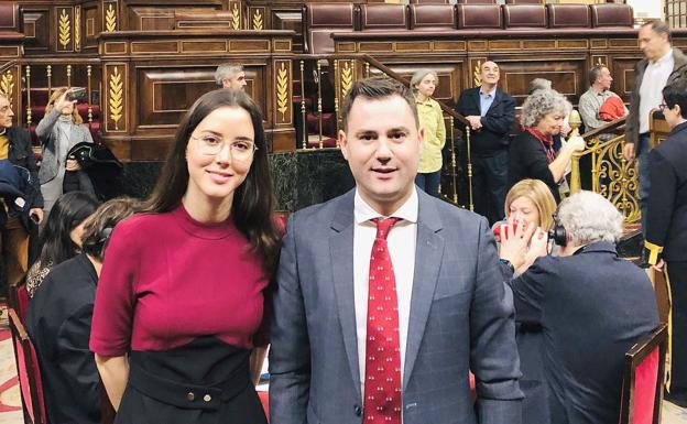 Los diputados del PSOE de León participan en la jornada de puertas abiertas de la Cámara Baja