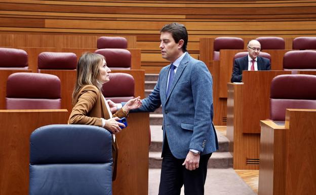 Rocío Lucas sitúa la educación de Castilla y León «entre las mejores del mundo», con 756 profesores más que en 2014