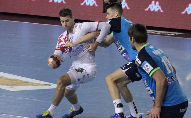 Mosic: «Ante Benidorm jugué el partido más completo desde la lesión»