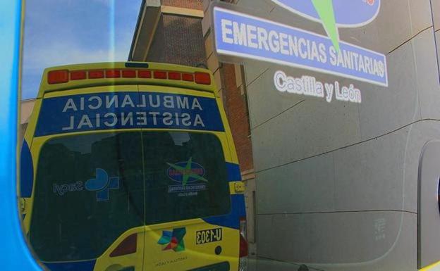 Una mujer herida tras una salida de vía en la N-630 en Villamañán