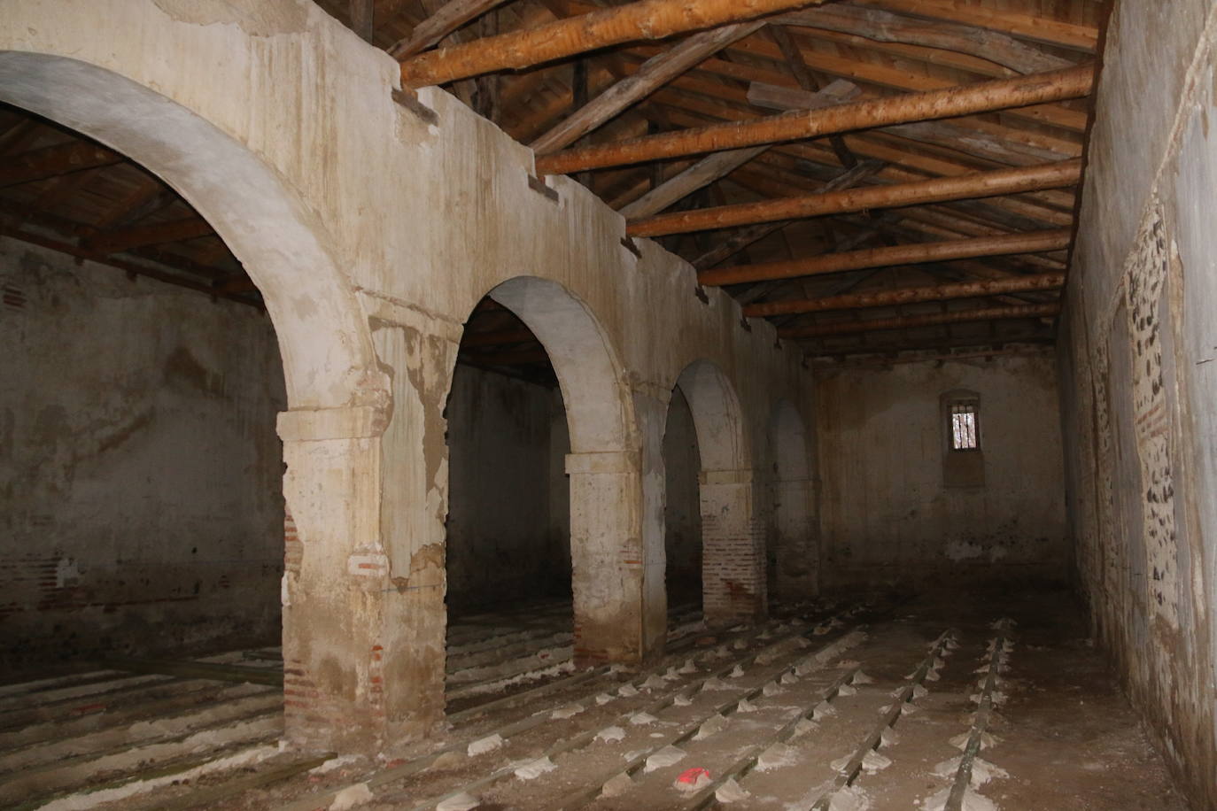 Obras en la panera del Monasterio de Sandoval