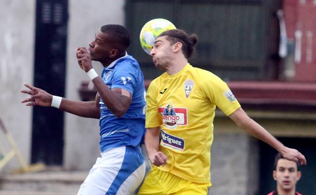 Naufragio de La Bañeza ante un rival directo