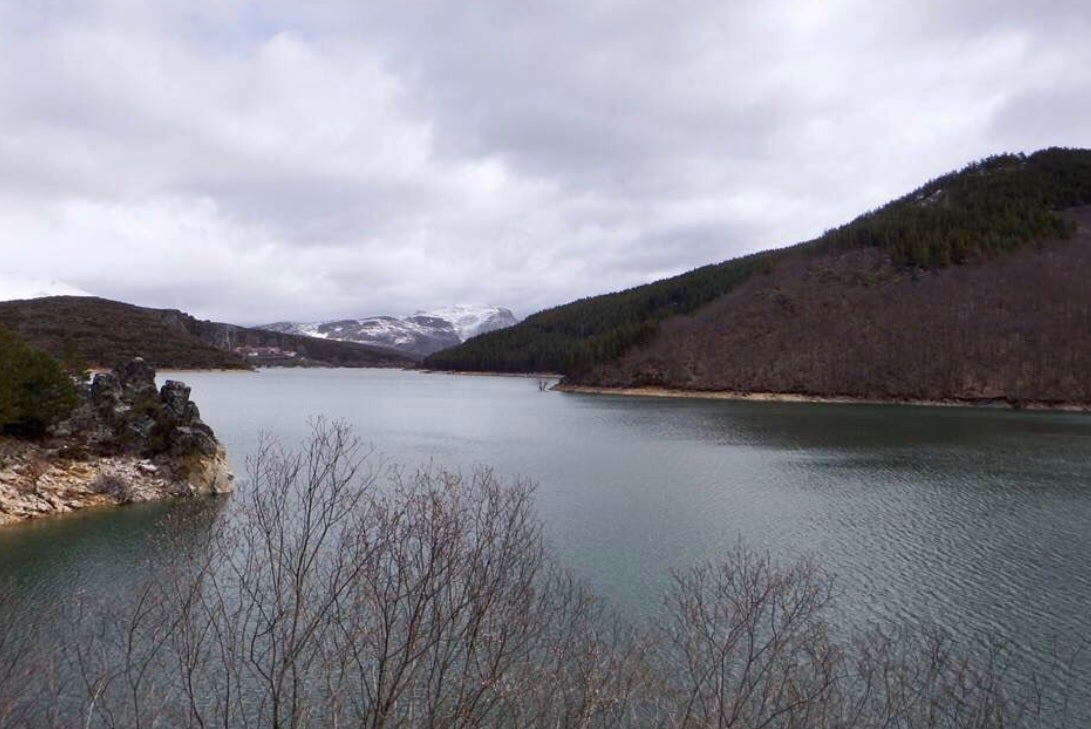 Las últimas lluvias llenan los embalses leoneses, que arrojan el mejor dato histórico de la década