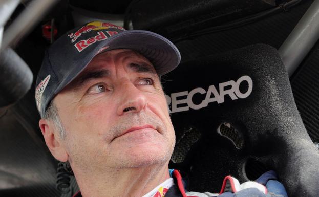 Carlos Sainz: «Alonso lo tiene muy, muy difícil»