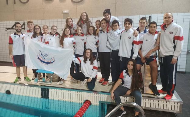 El Club Natación León, entre los mejores de la comunidad