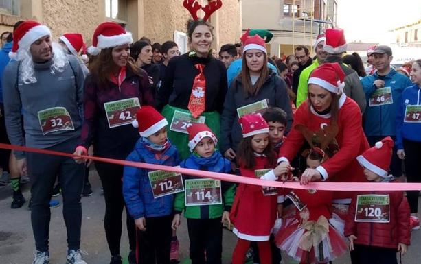 Valdevimbre celebra la I San Silvestre Solidaria en el municipio