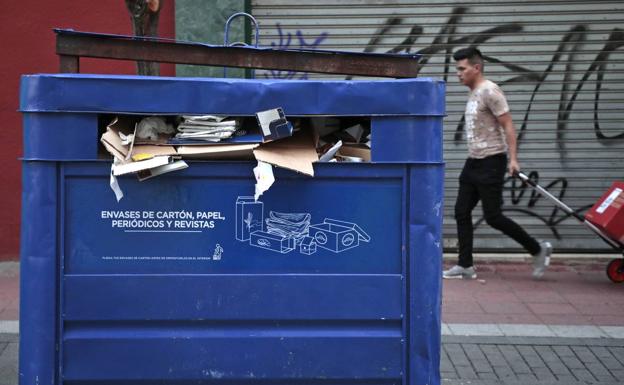 Arden varios contenedores durante la Nochevieja en Valladolid