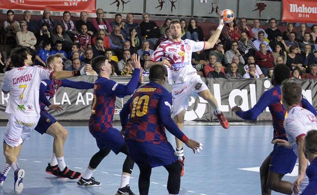 El Abanca Ademar vuelve al trabajo sin Cadenas ni sus internacionales