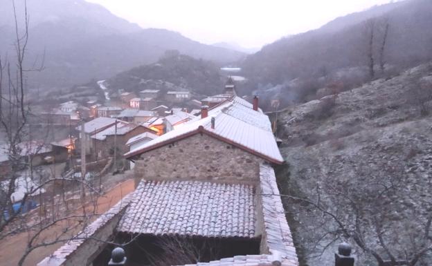 La nieve vuelve a visitar la provincia de León