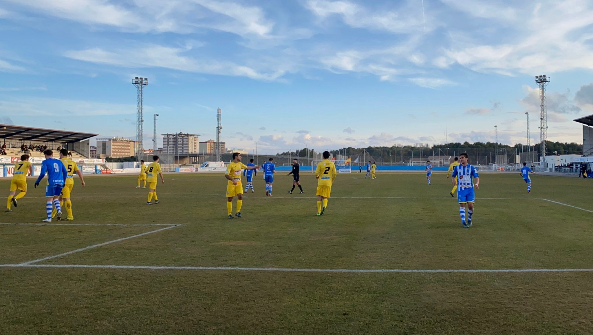 La resistencia bañezana no encuentra premio
