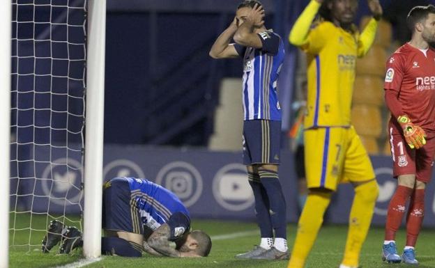 Los errores hunden a la Deportiva en Alcorcón
