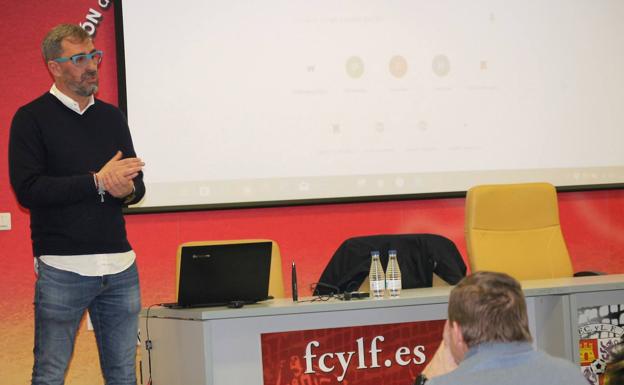 Jon Pérez Bolo, ponente en las V Jornadas de Actualización para Entrenadores de Castilla y León