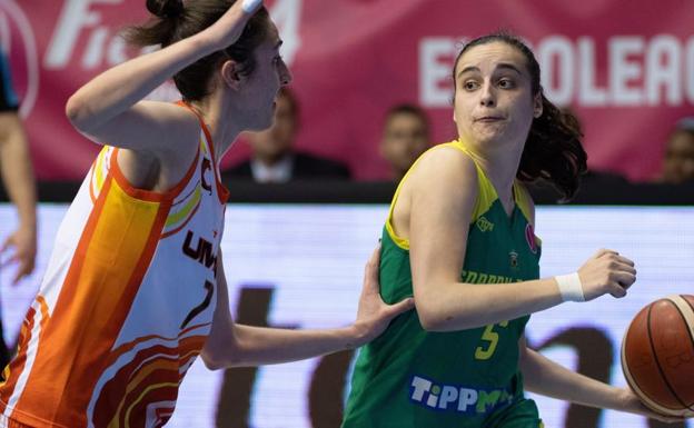 Salvadores pide más implicación a los grandes clubes en el baloncesto femenino