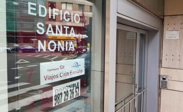 Fundos y Unicaja Banco se citan este lunes buscando llegar a un acuerdo que evite el juicio