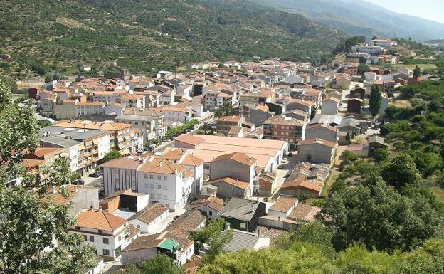 Roban el único coche patrulla de la Policía Local de un pueblo de Cáceres