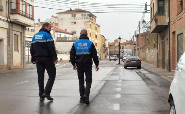 Los 'Vigilantes municipales' de Santa María del Páramo percibirán su complemento de productividad