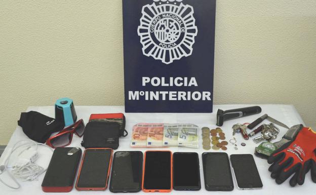 La Policía detiene al presunto autor de hurtos de teléfonos móviles en las instalaciones deportivas de 'El Hispánico'