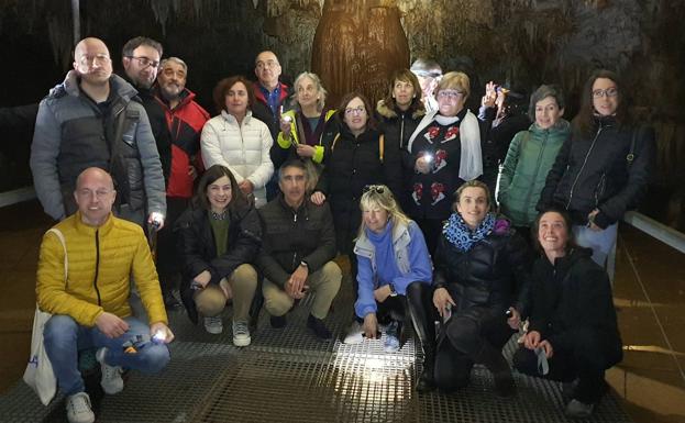 La Cueva de Valporquero comparte experiencias en las jornadas técnicas que se celebran entre Navarra y el País Vasco