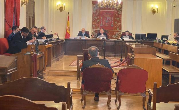 Las víctimas del 'chiringuito de Caja España' coinciden en la «confianza» hacia la acusada y en «no haber cobrado nada»
