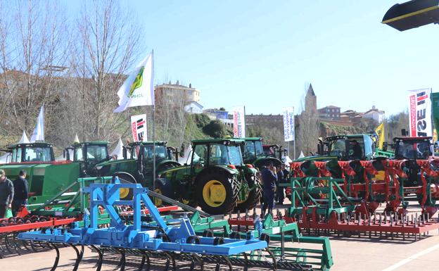 leonoticias.tv | La feria de Febrero, stand a stand