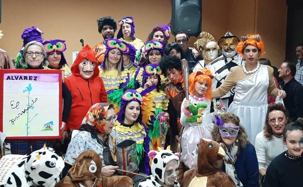 Ingenio, originalidad y reivindicación en el Carnaval de Murias de Paredes