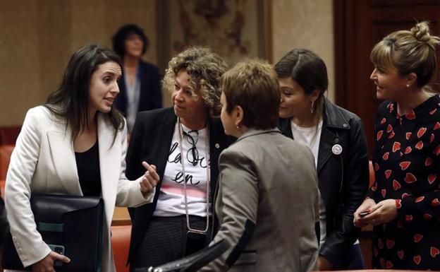 La ley del «solo sí es sí» equipara la violencia sexual a la de género