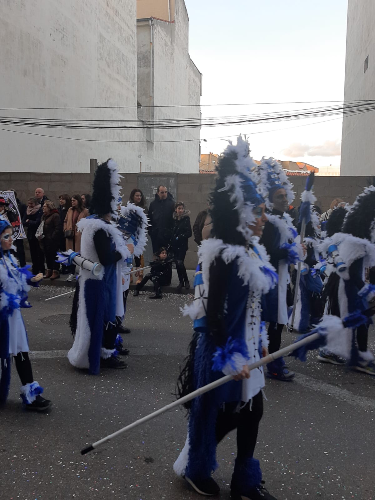 Más de 3.000 personas confirman que la vida es un carnaval en La Bañeza