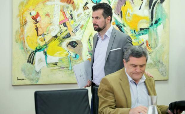 Tudanca mantiene que no habrá reforma del Estatuto en el próximo pleno para suprimir los aforamientos