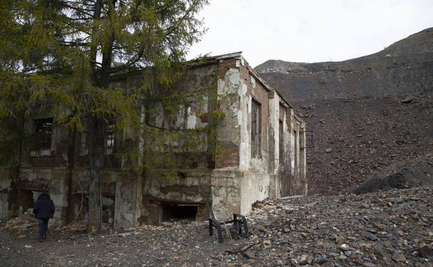 Malestar en los pueblos mineros por una encuesta ministerial: «El tiempo de los análisis ya pasó»