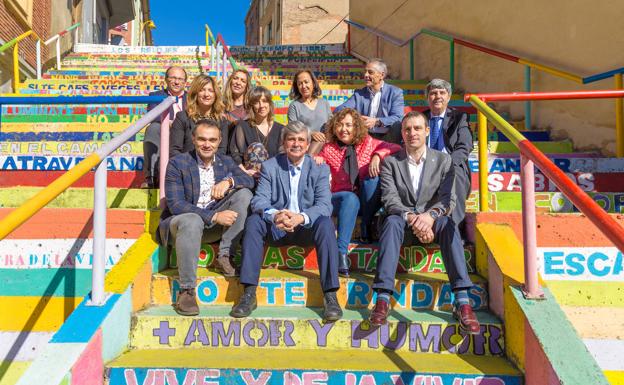 Marín propone la creación de un 'hub' para estudiantes y un área específica para reforzar la relación directa con los alumnos