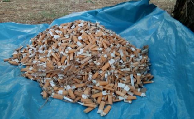 Ponferrada pone en marcha la campaña 'Gestos que marcan' para evitar que se arrojen colillas al suelo