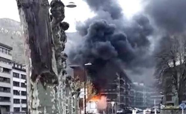 Dos personas fallecidas en el incendio de una churrería en Guipúzcoa