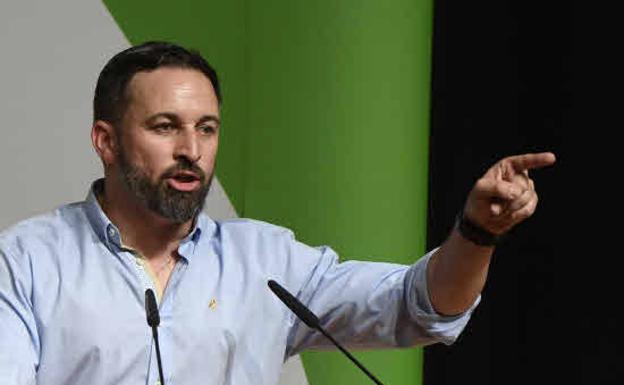 Abascal blinda su control sobre Vox en una Asamblea General sin voces críticas