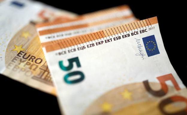 El fiscal pide dos años de prisión para un varón que se hizo pasar por su hermano y retiró 7.800 euros del banco
